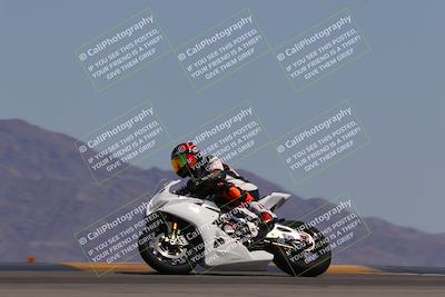 media/Apr-09-2023-SoCal Trackdays (Sun) [[333f347954]]/Turn 9 Side (140pm)/